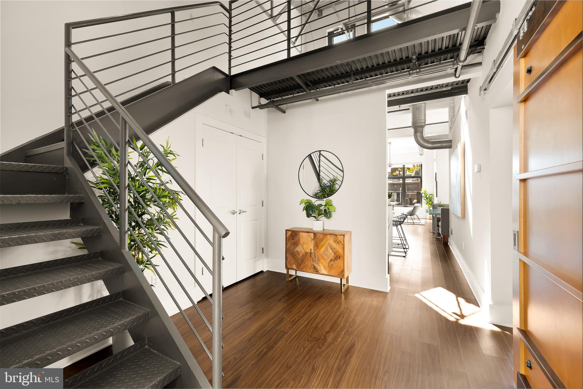 2328 Champlain St NW #406