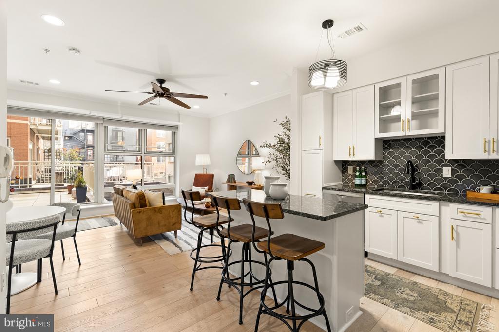 1464 Harvard St NW #3