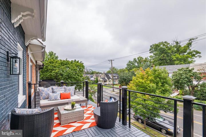 5407 13TH STREET NW