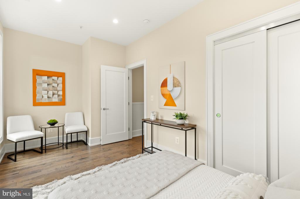 16 Grant Cir NW #2