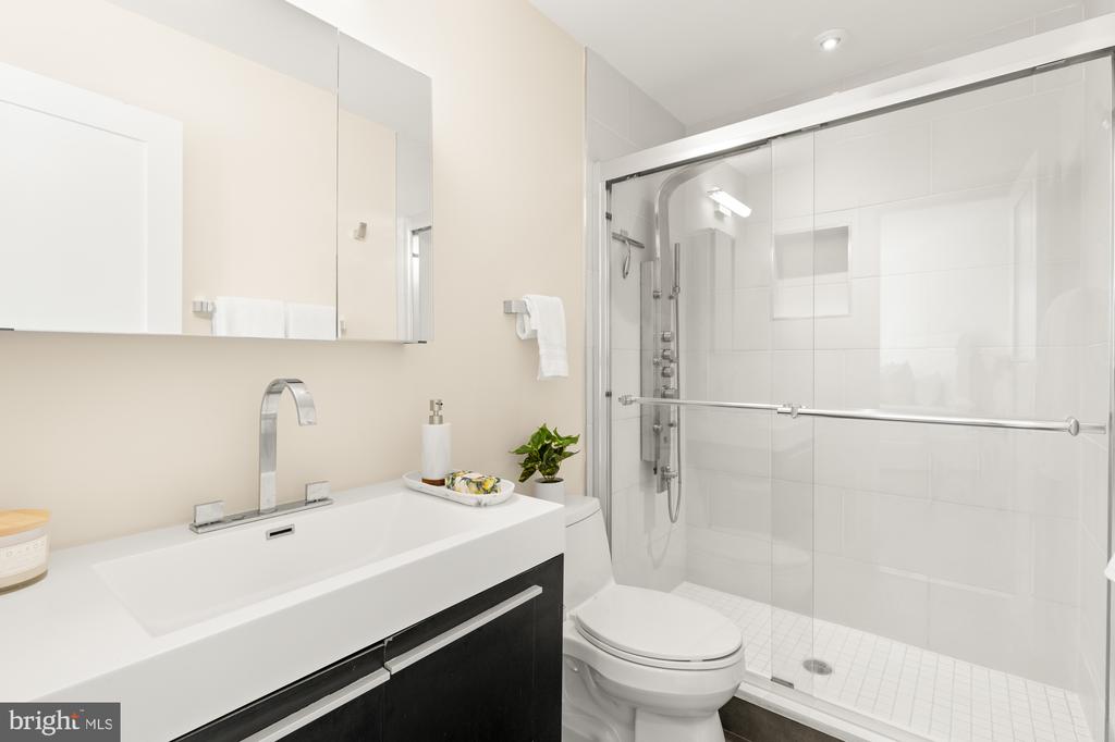 16 Grant Cir NW #2