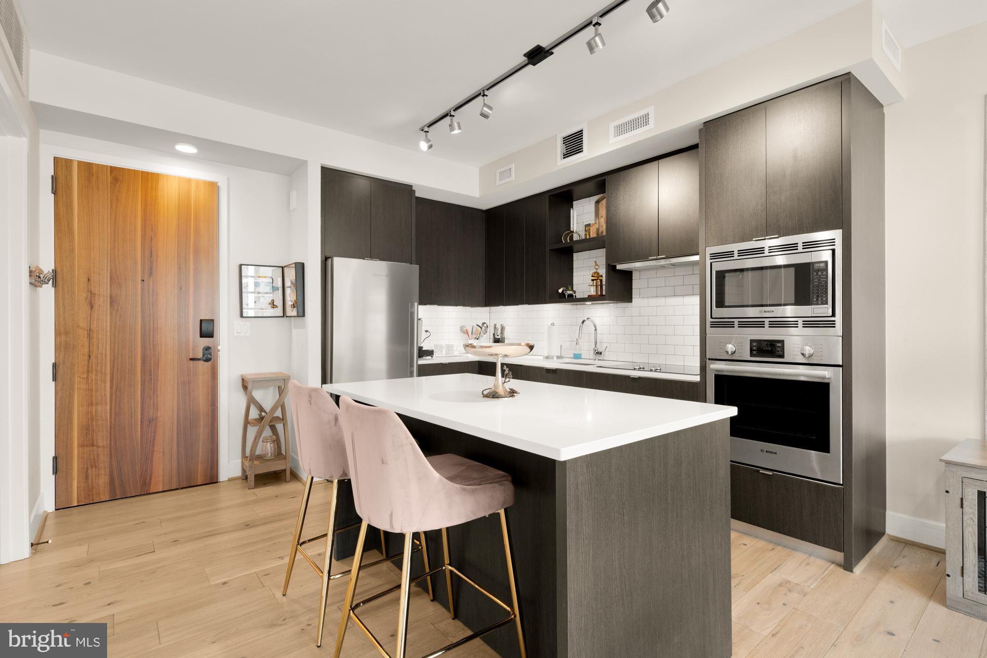 1300 4TH STREET SE 613