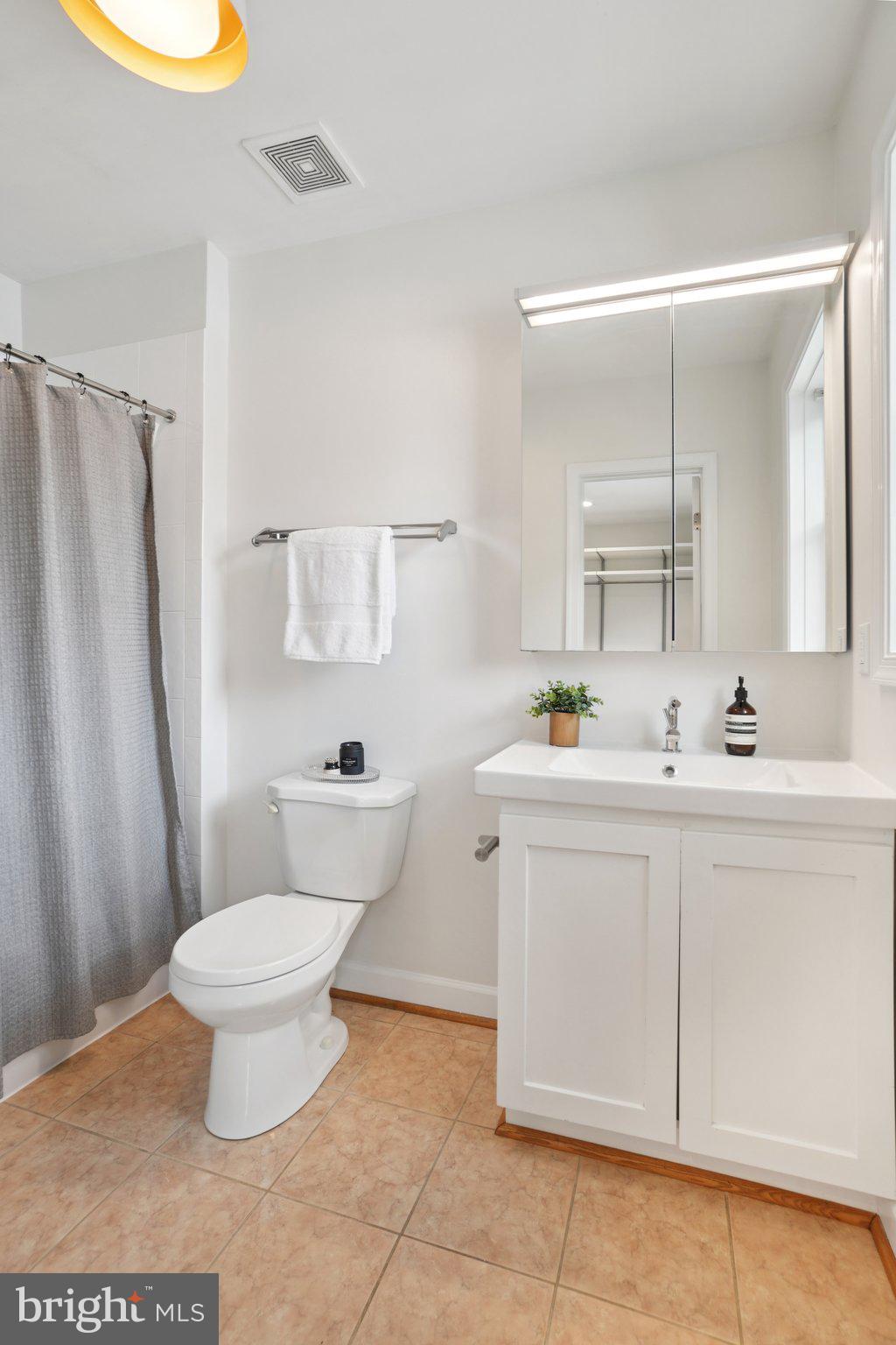 521 IRVING STREET NW