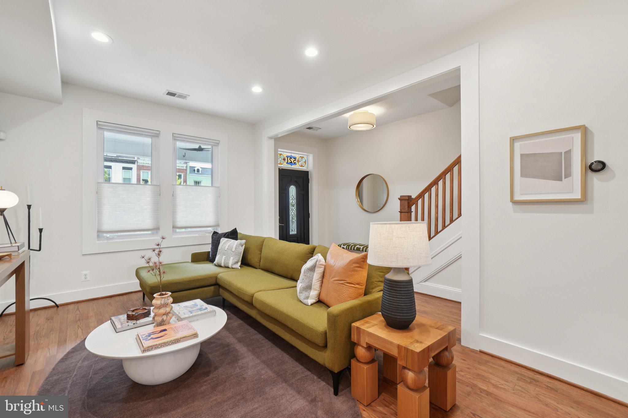 521 IRVING STREET NW