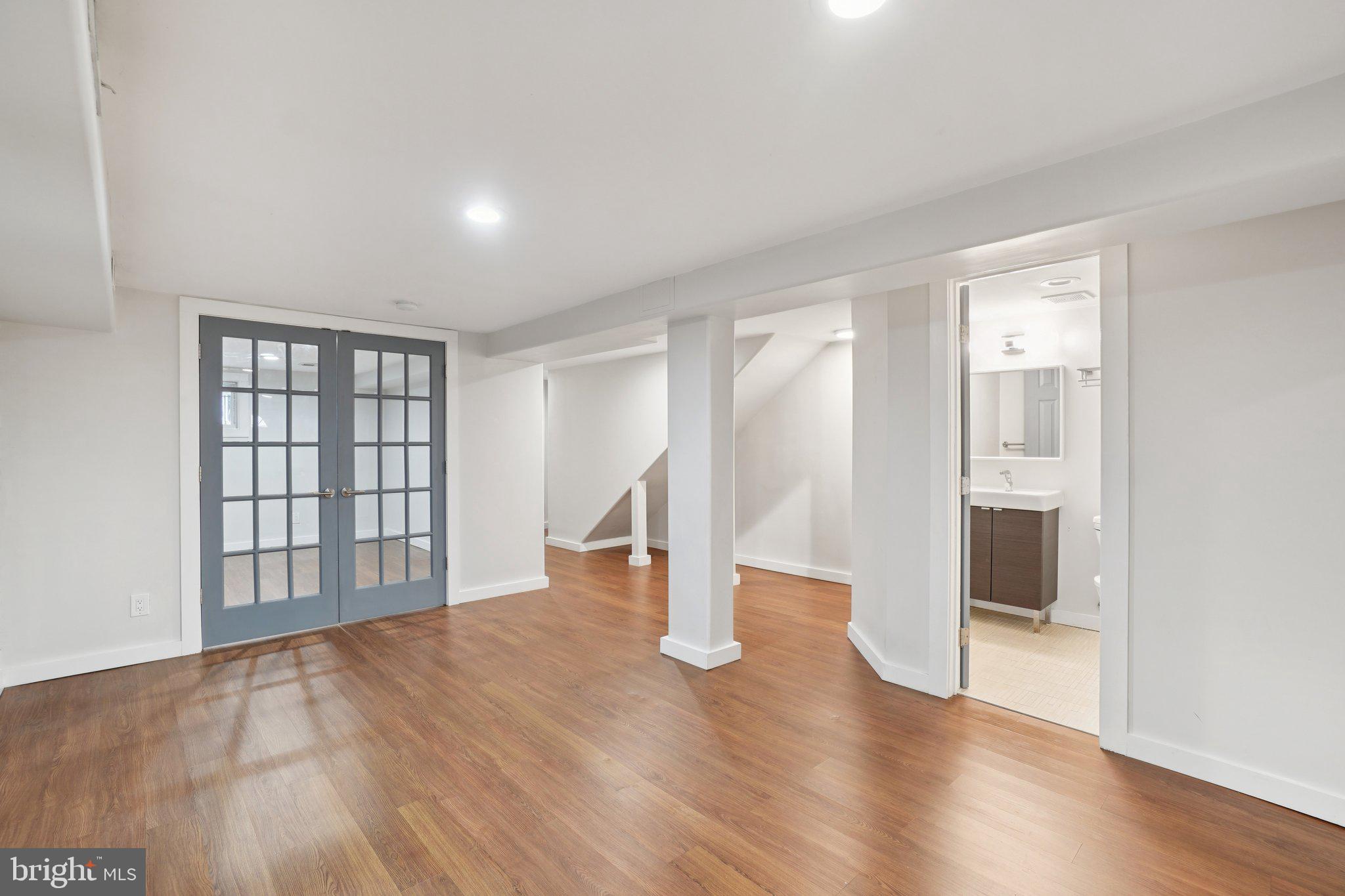 521 IRVING STREET NW