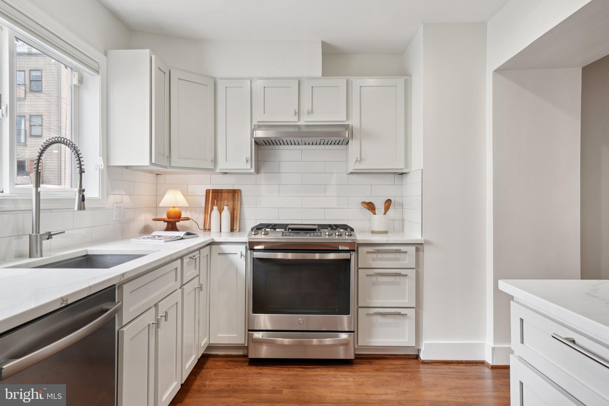 521 IRVING STREET NW