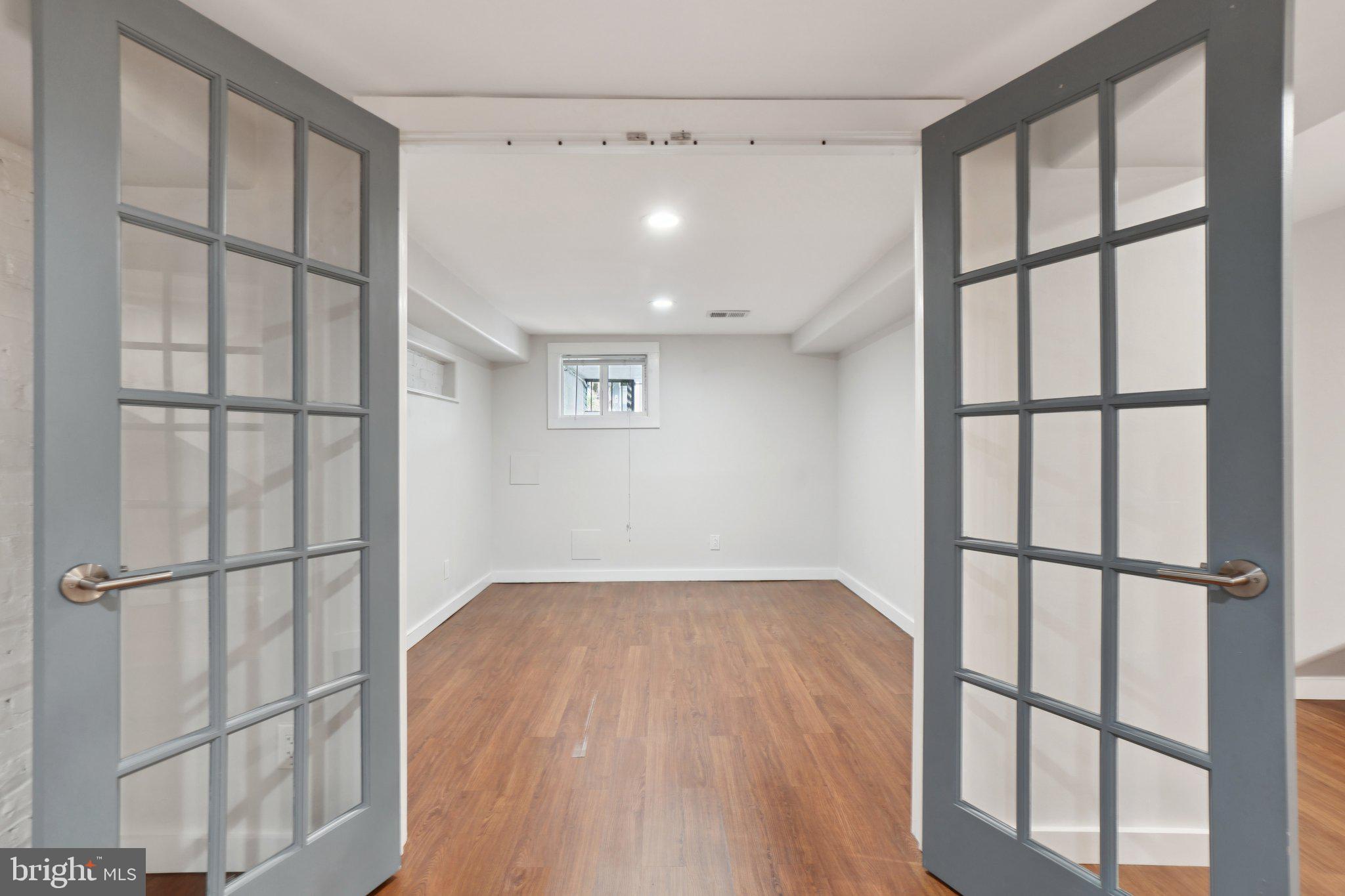 521 IRVING STREET NW