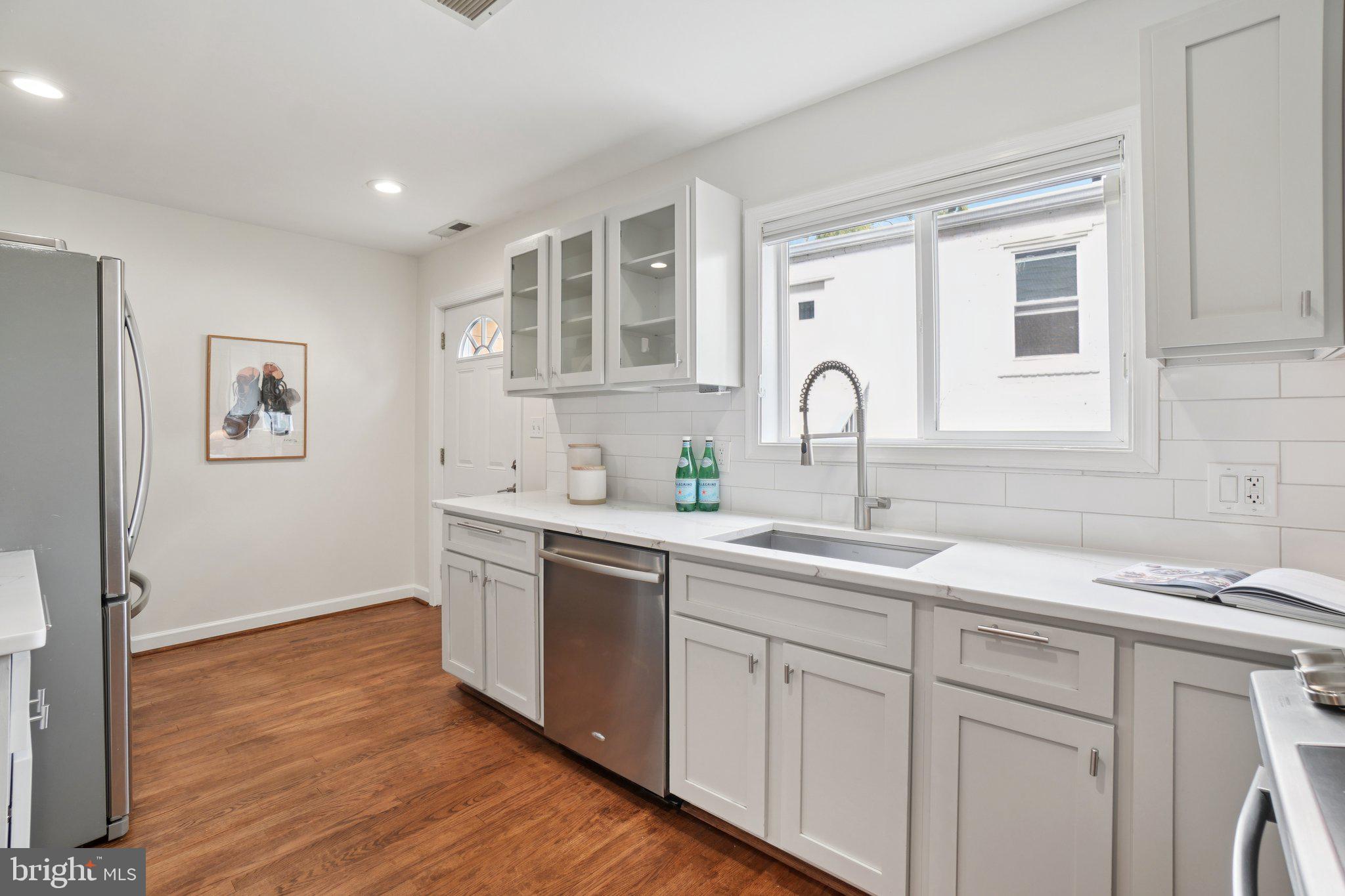 521 IRVING STREET NW