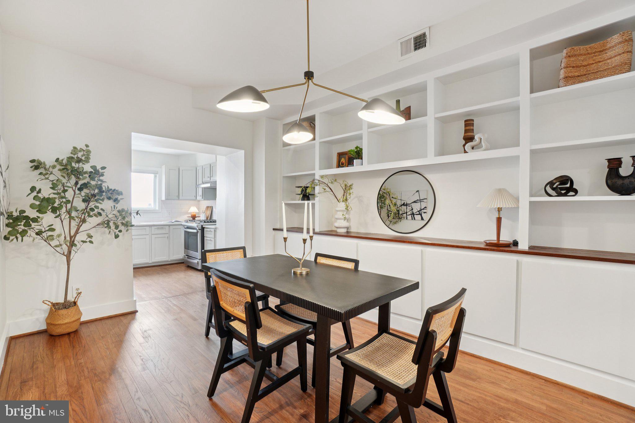 521 IRVING STREET NW