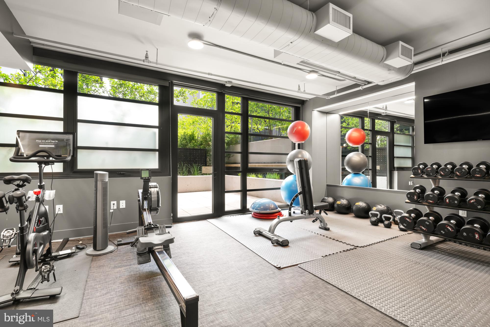 1300 4TH STREET SE 613