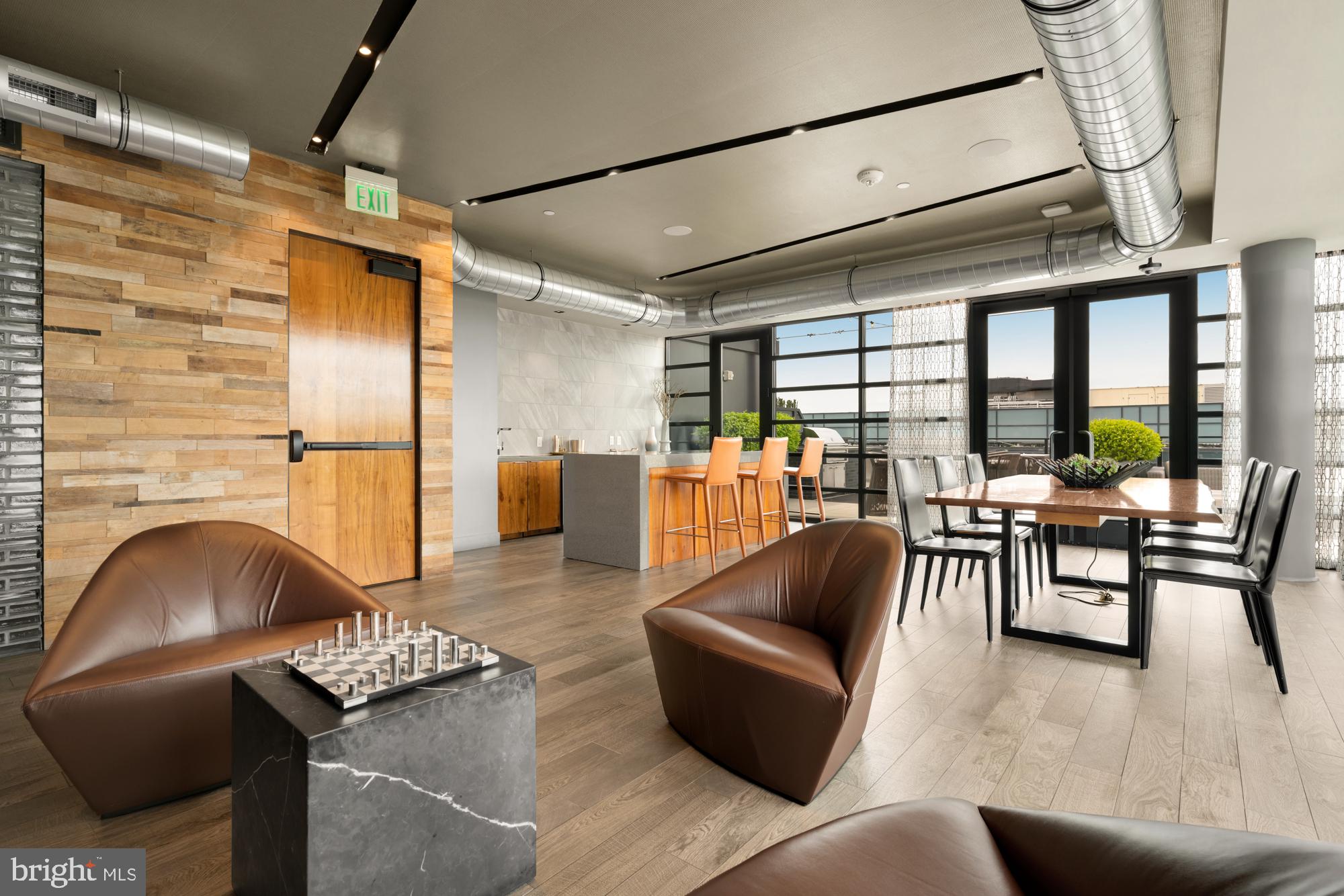 1300 4TH STREET SE 613