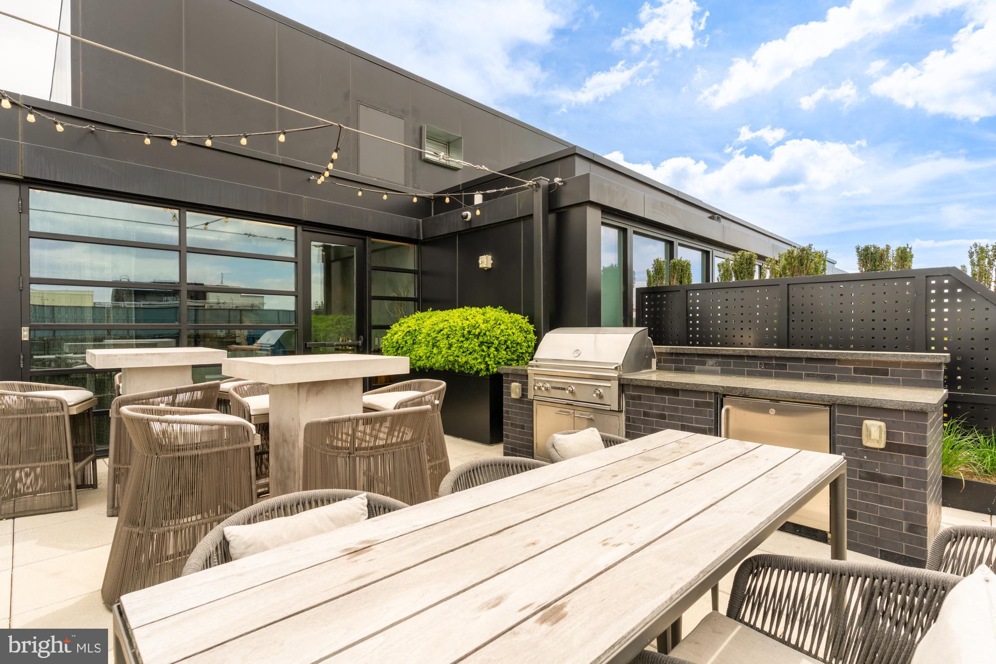 1300 4TH STREET SE 613