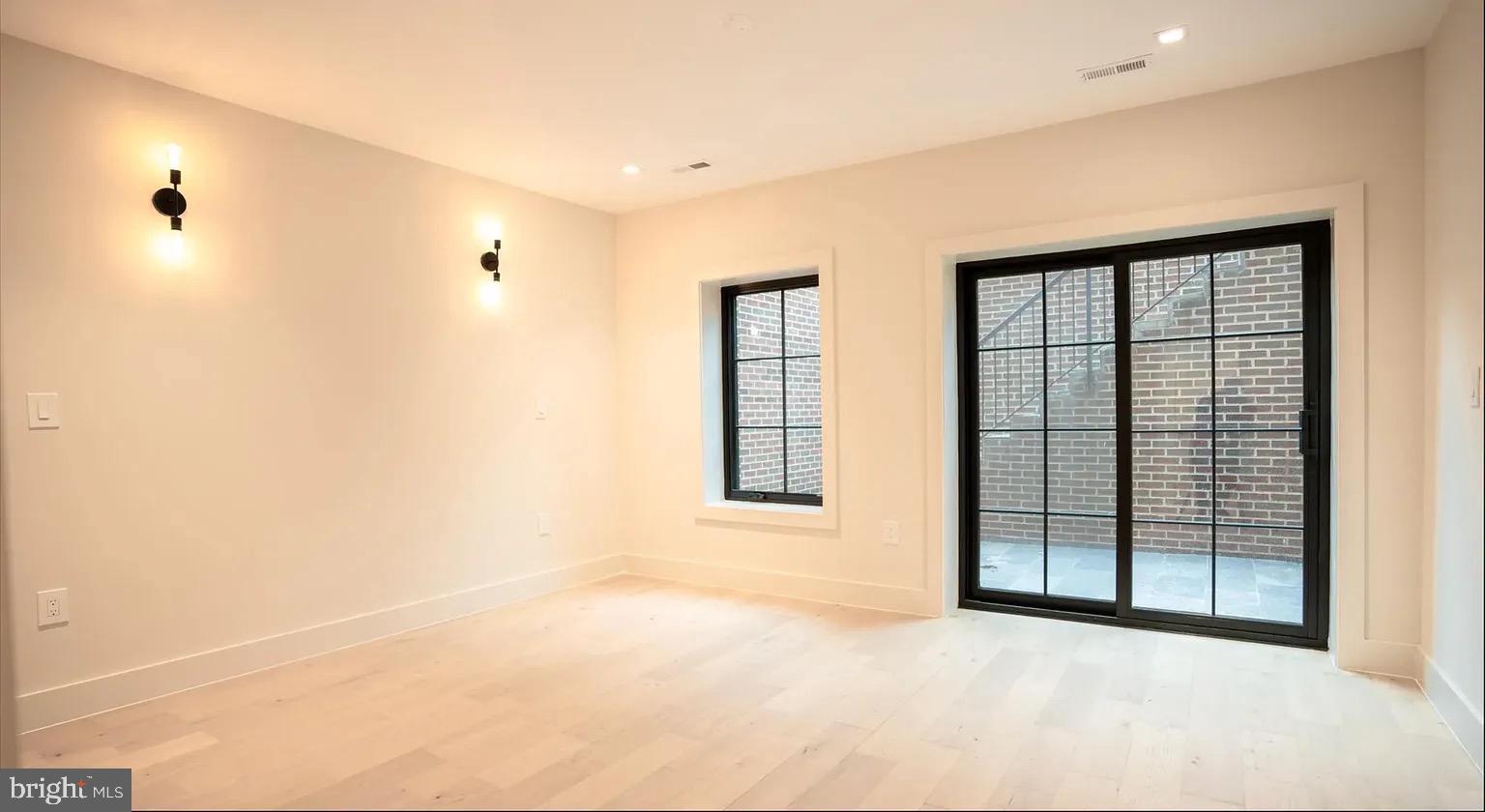 2104 4TH STREET NE 1