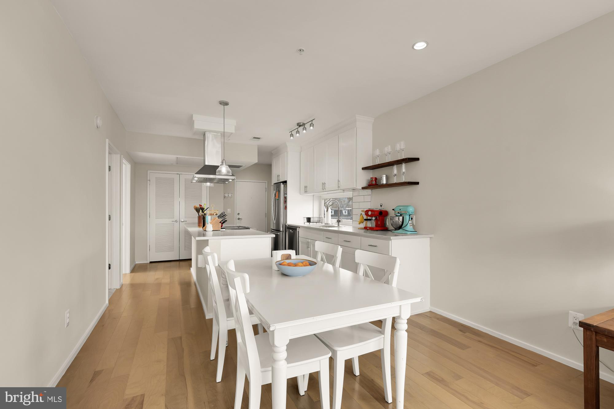 129 VARNUM STREET NW 6