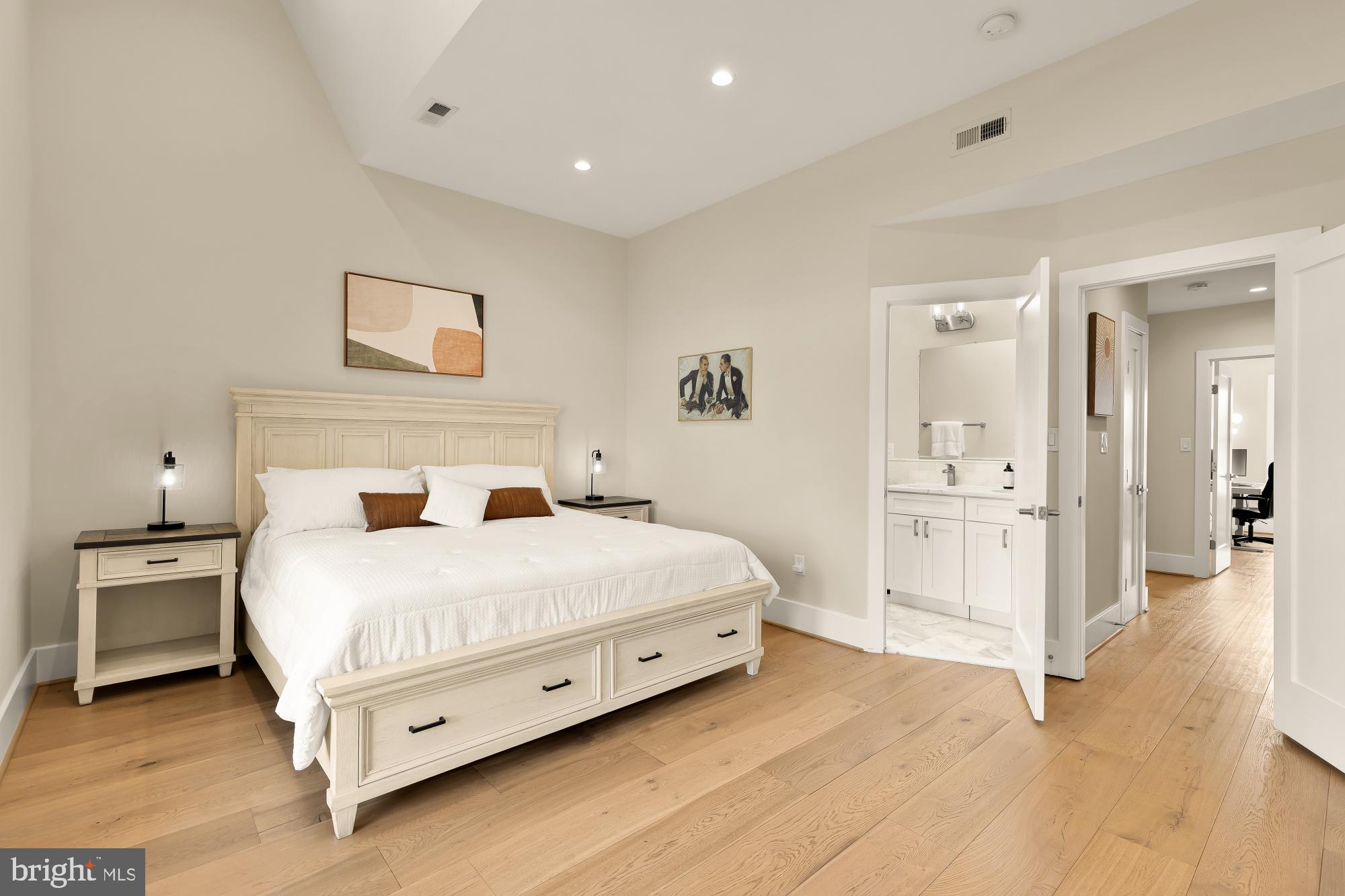 432 EMERSON STREET NW