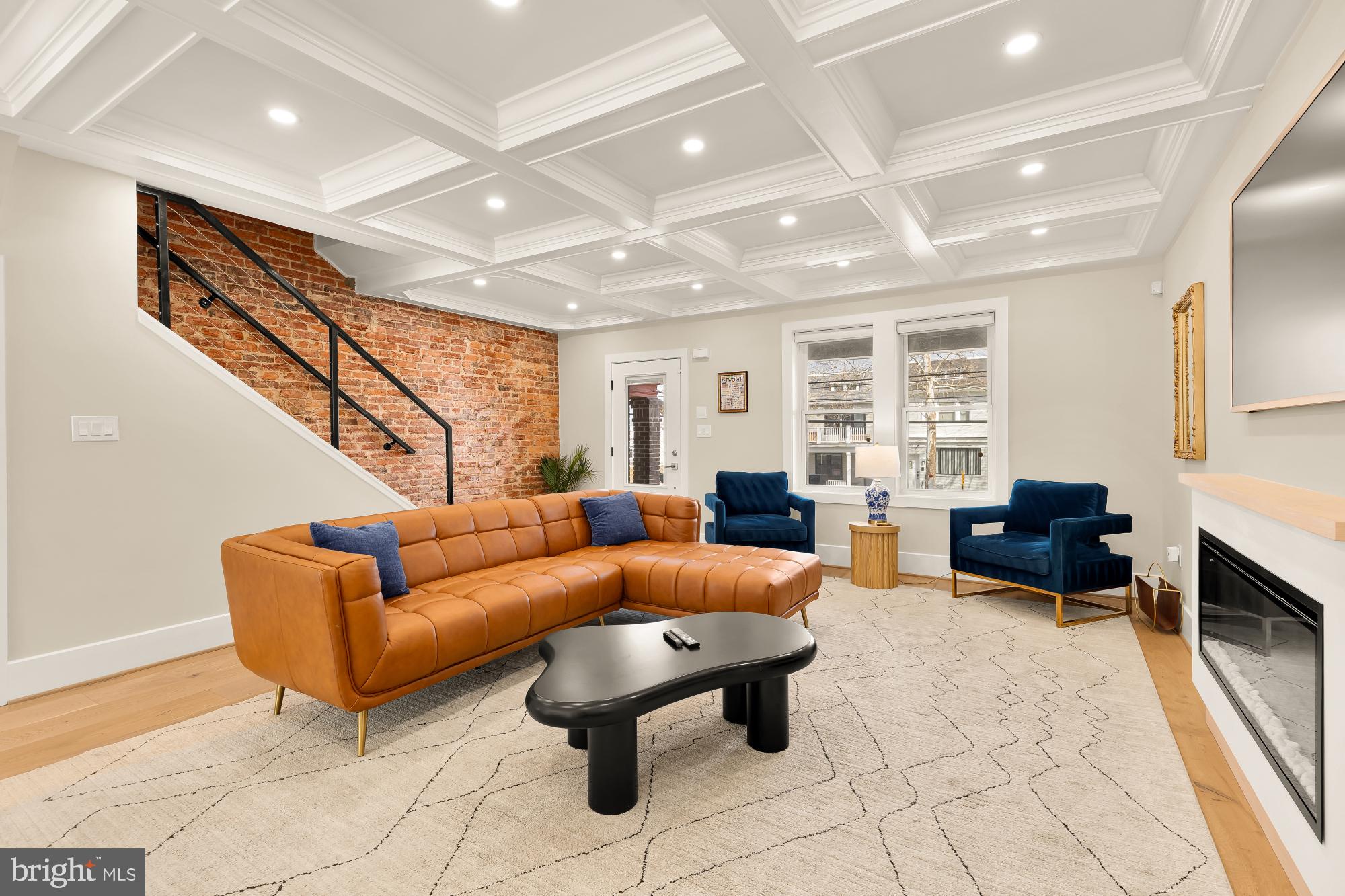 432 EMERSON STREET NW