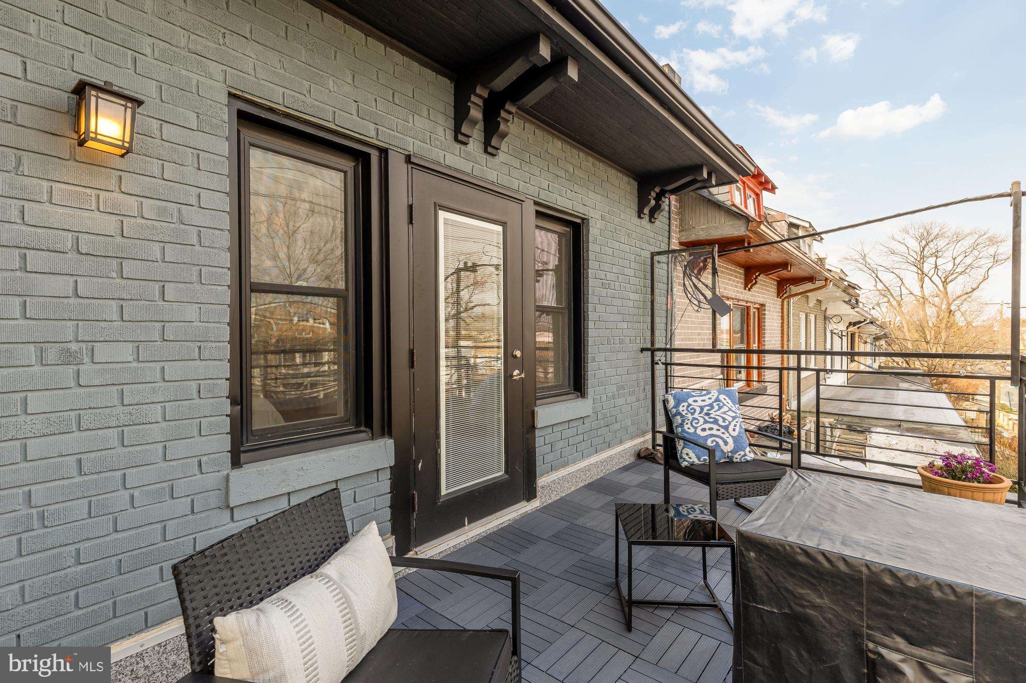 432 EMERSON STREET NW