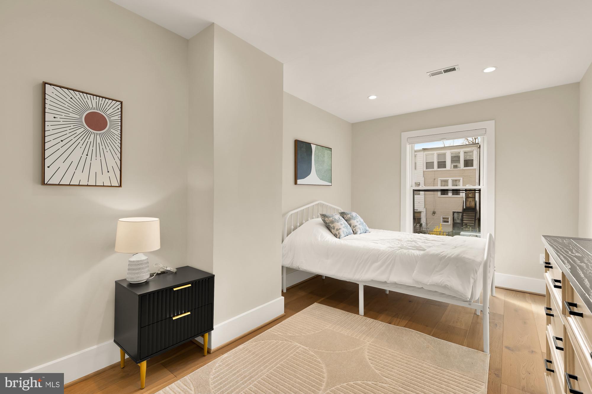 432 EMERSON STREET NW