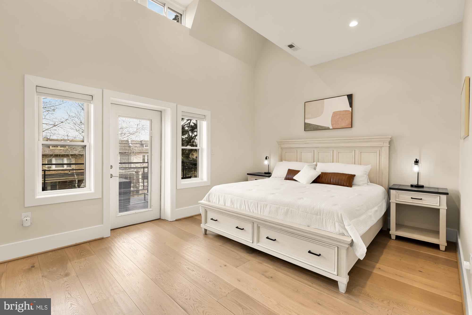 432 EMERSON STREET NW