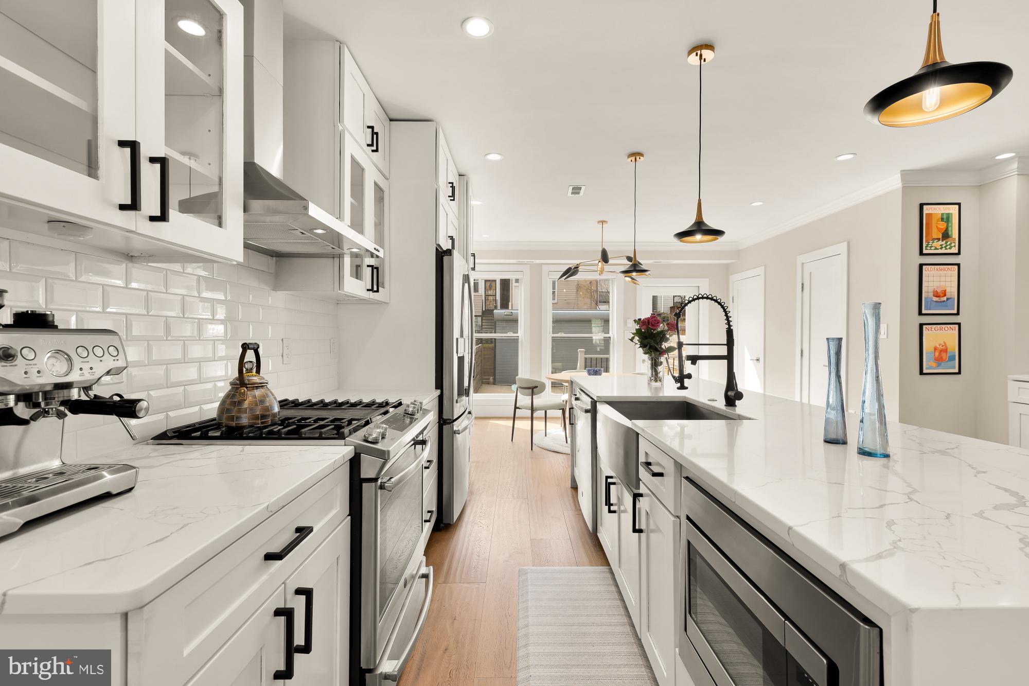 432 EMERSON STREET NW