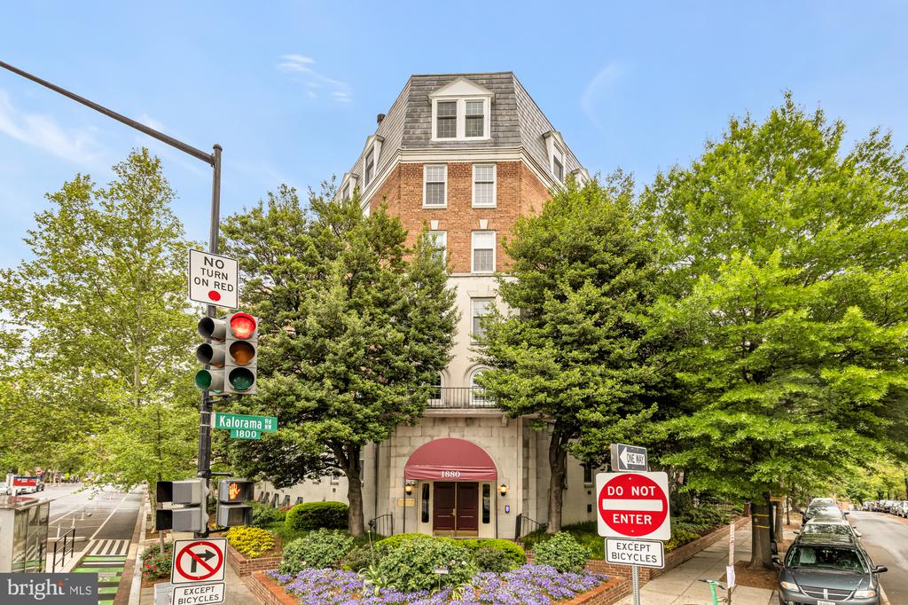 1880 COLUMBIA ROAD NW 203