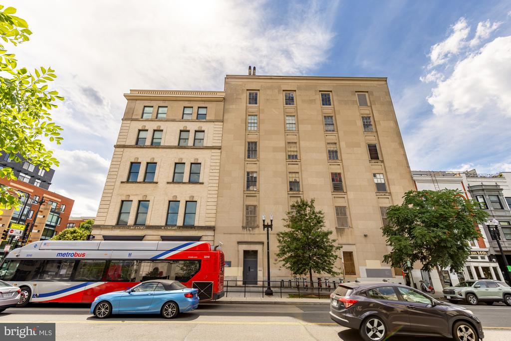 1401 R STREET NW PH3