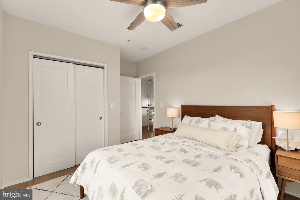 129 VARNUM STREET NW Unit: 6