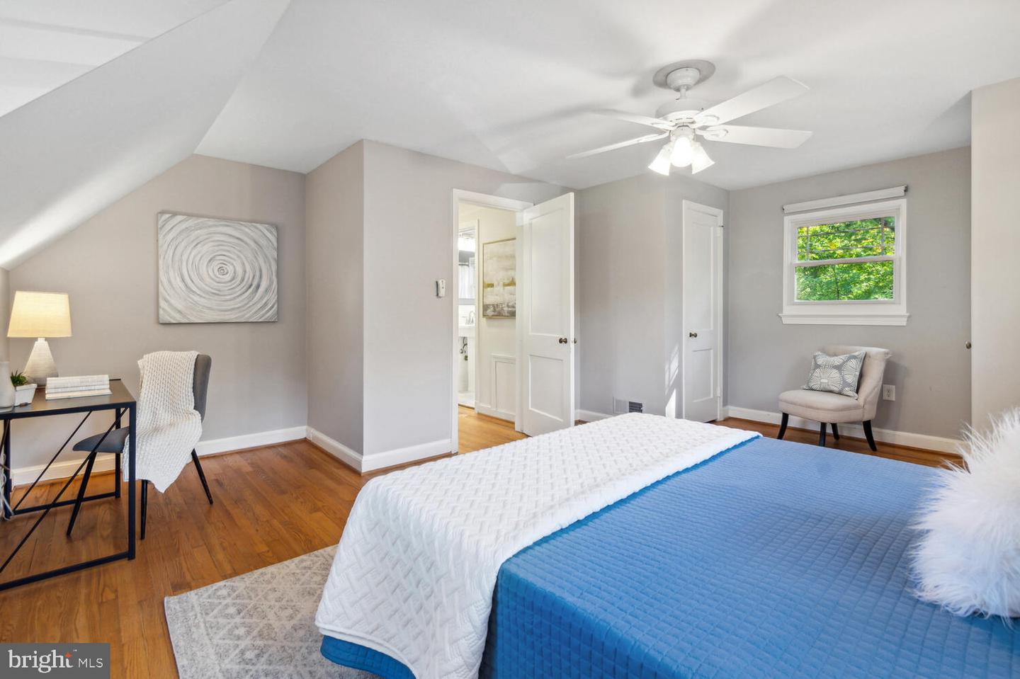 815 Davis Ave