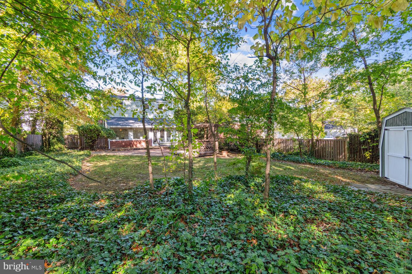 815 Davis Ave