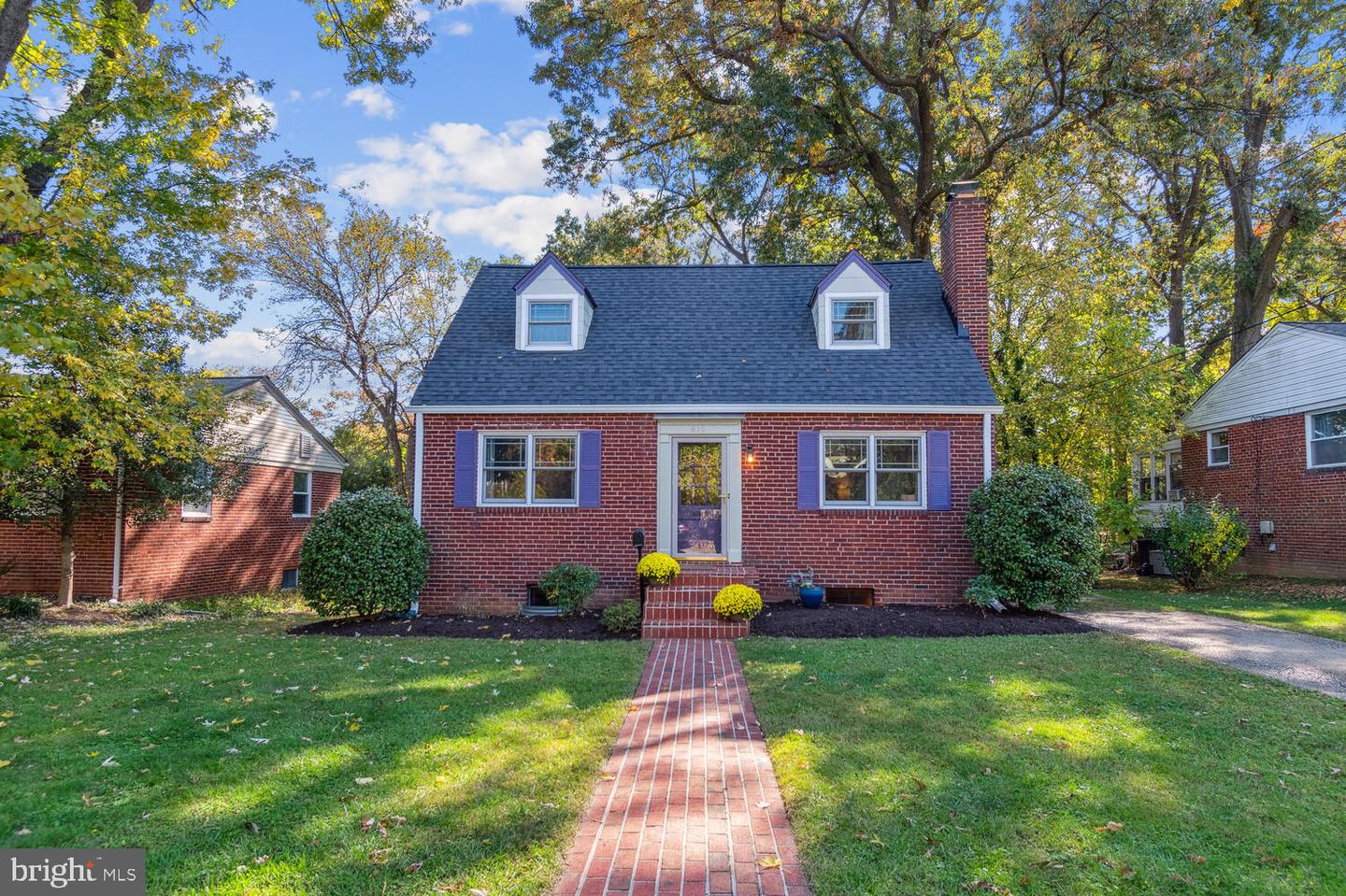 815 Davis Ave