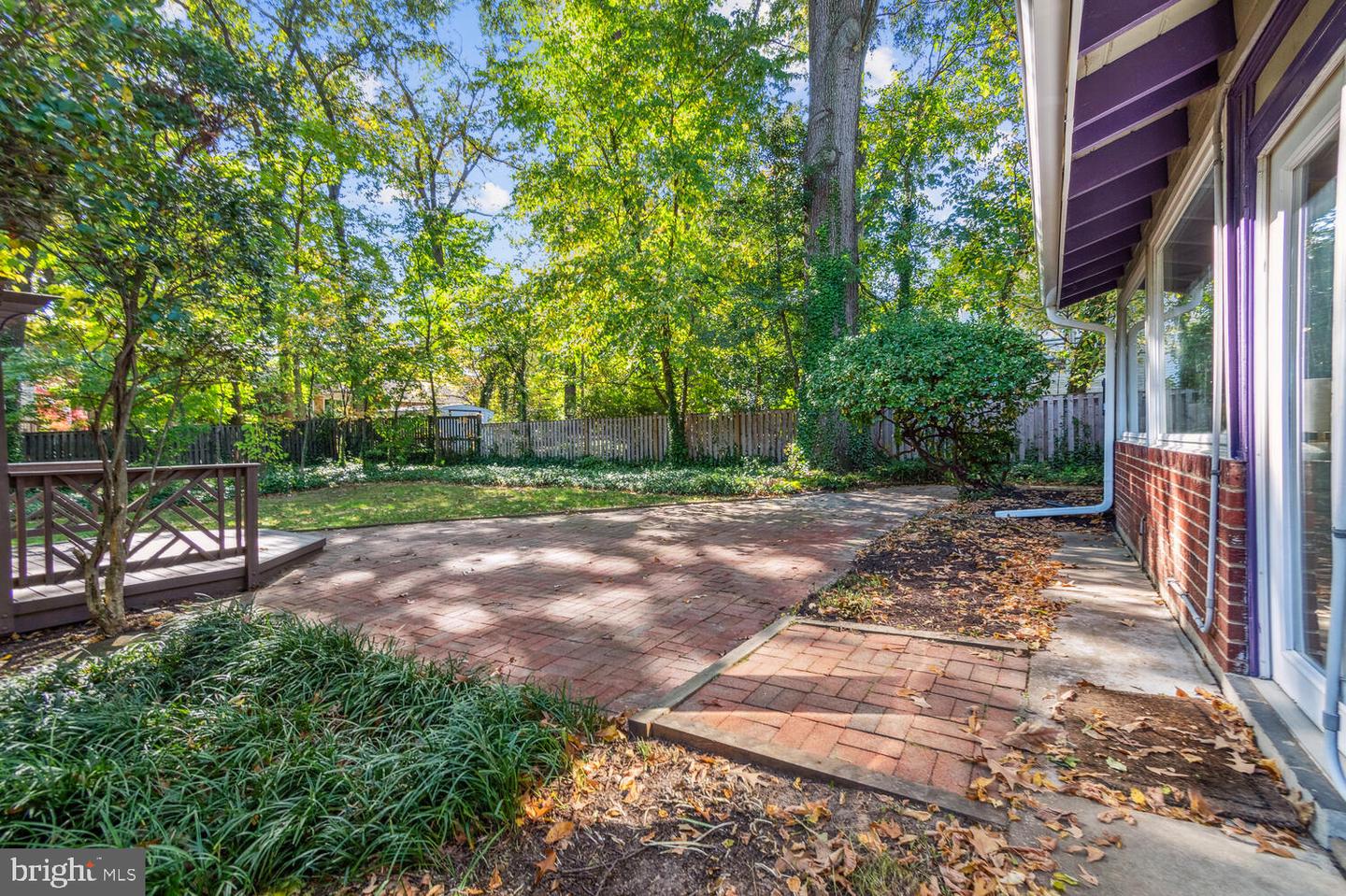 815 Davis Ave