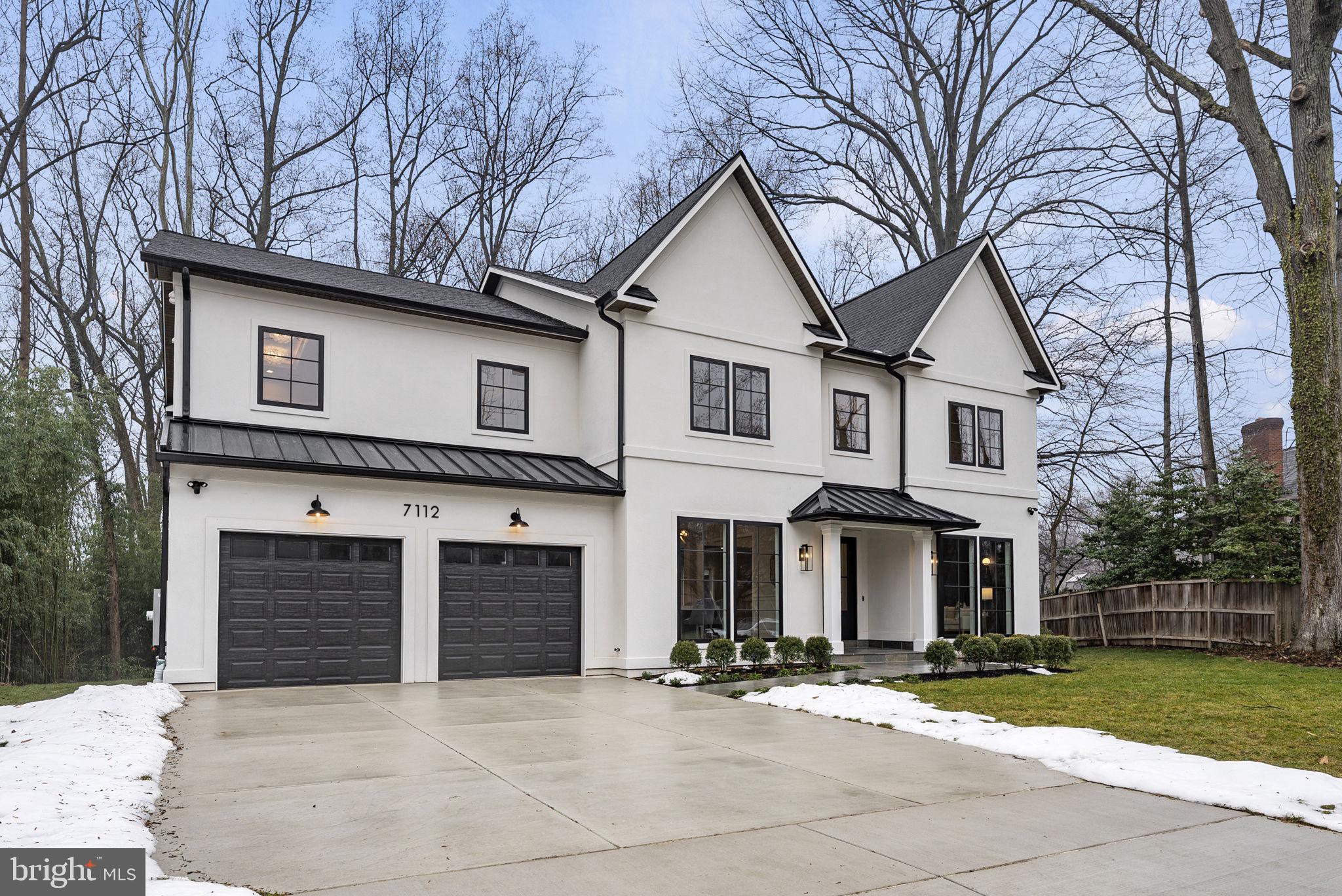 7112 Amy Ln