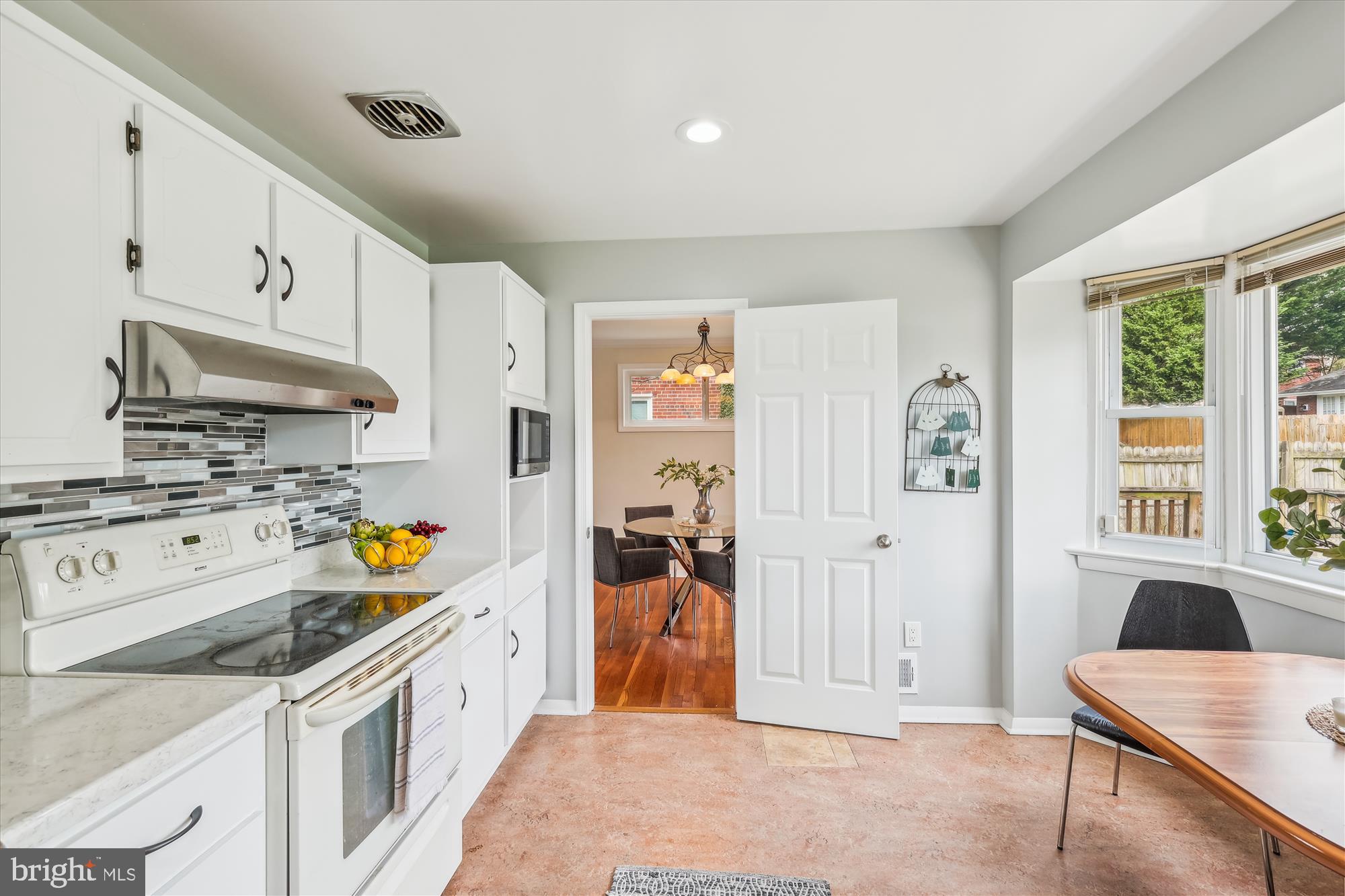 2405 Harmon Rd