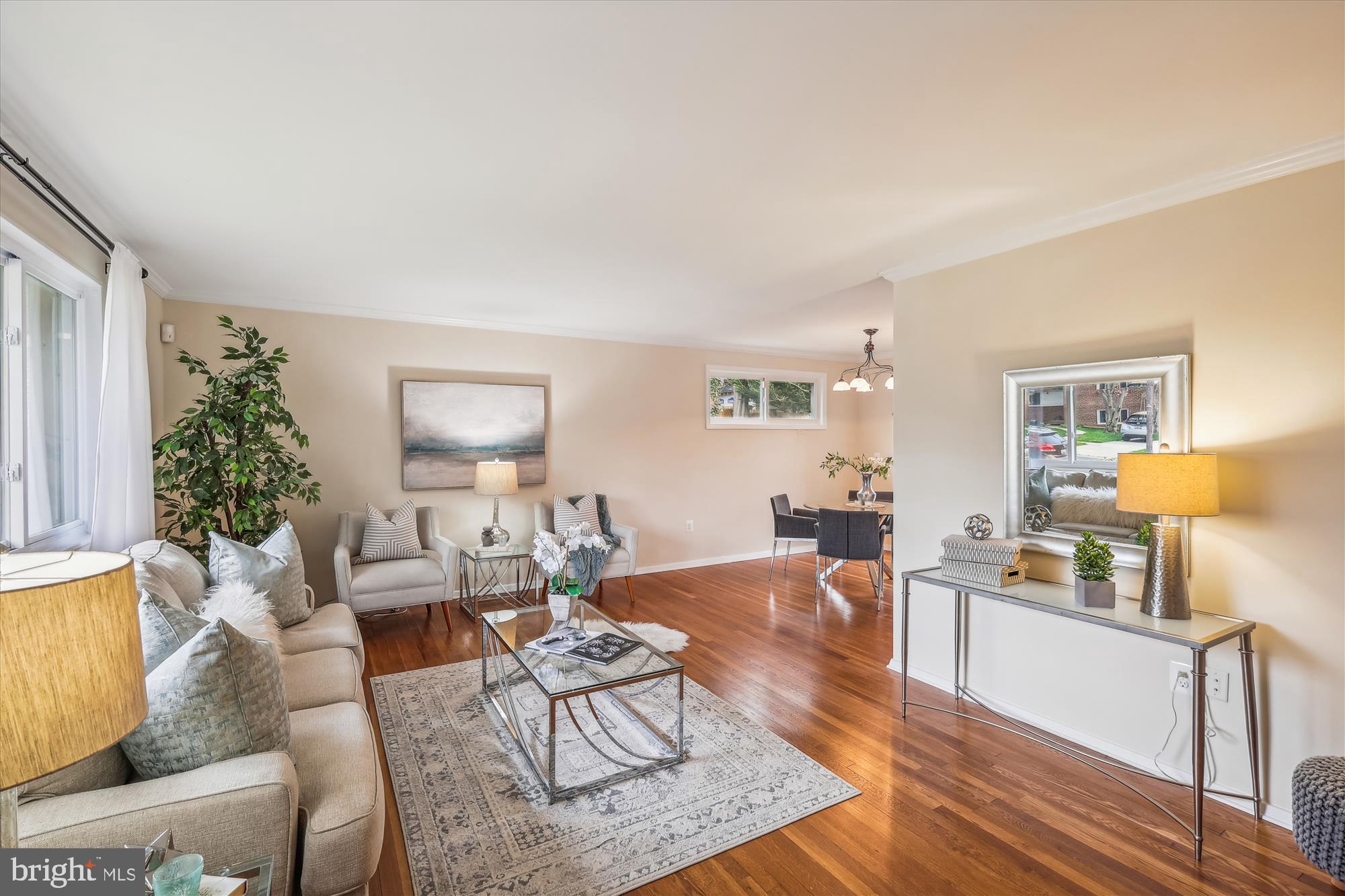 2405 Harmon Rd