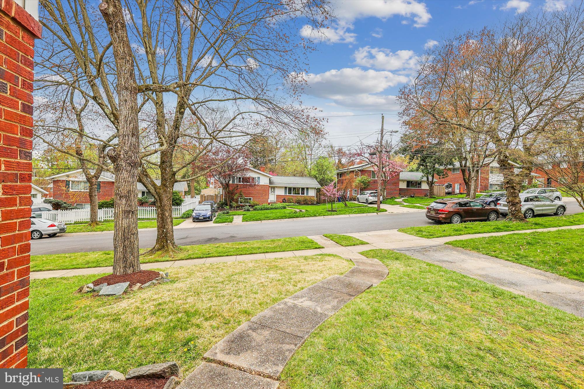 2405 Harmon Rd