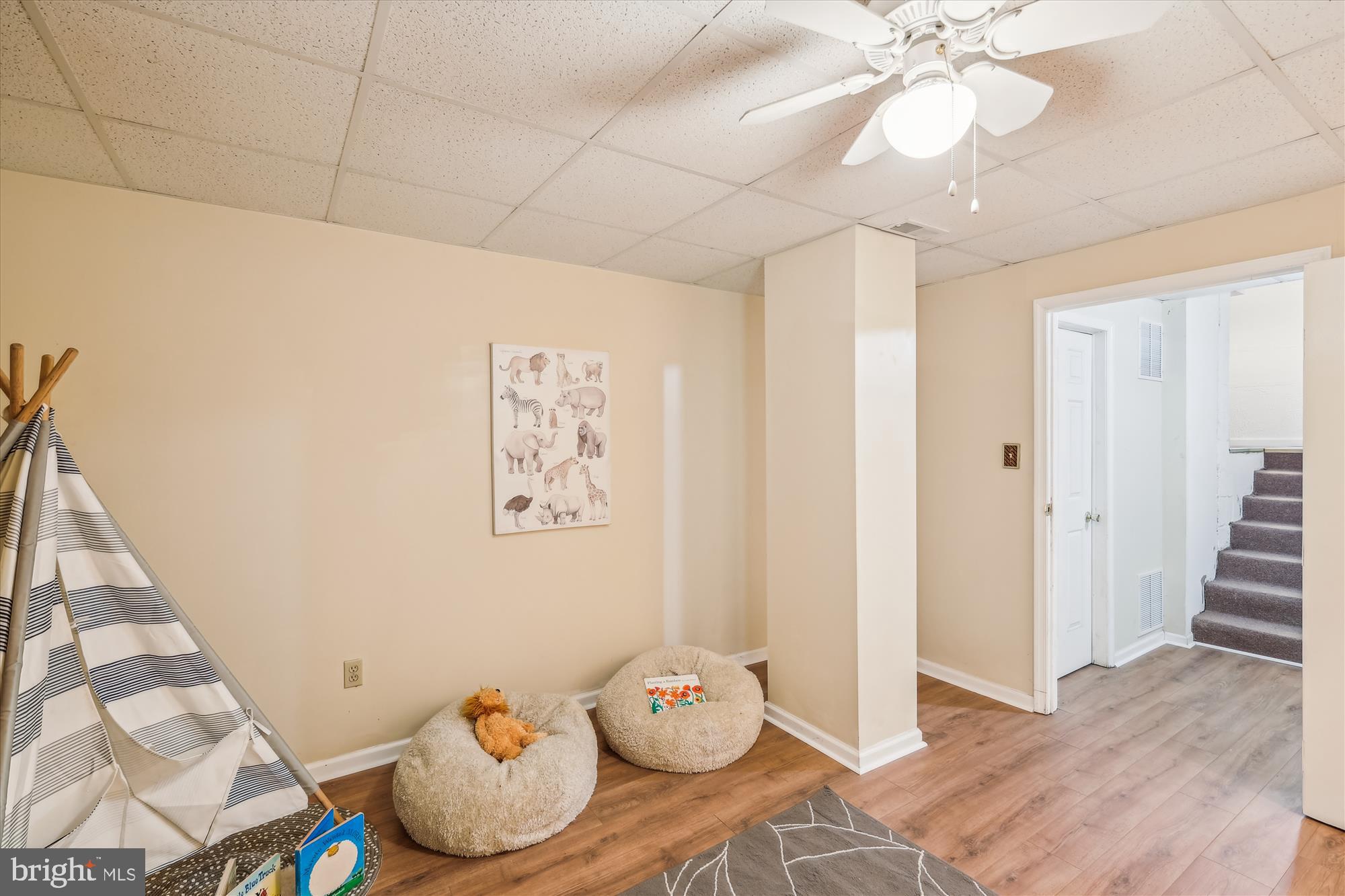 2405 Harmon Rd