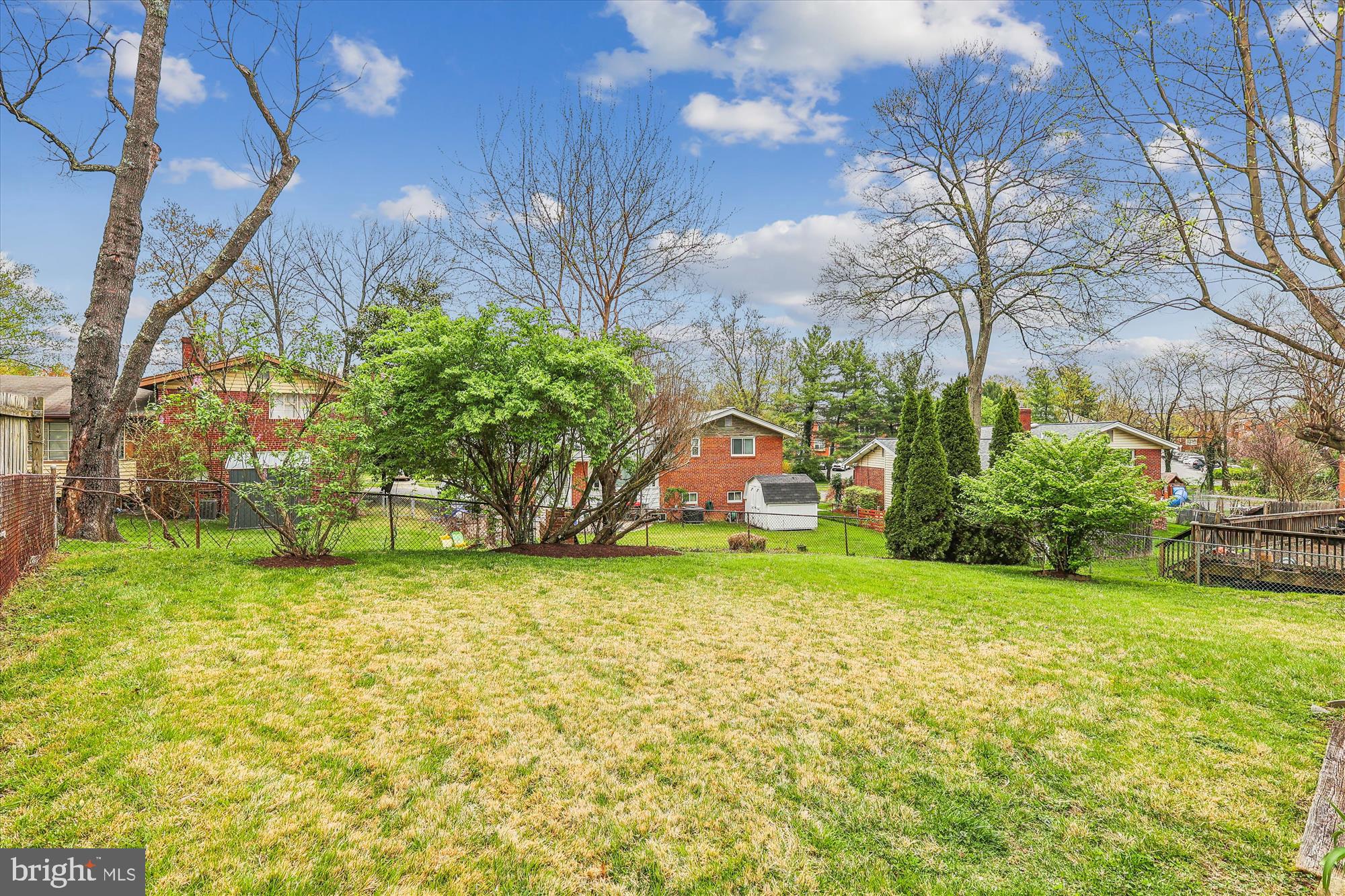 2405 Harmon Rd