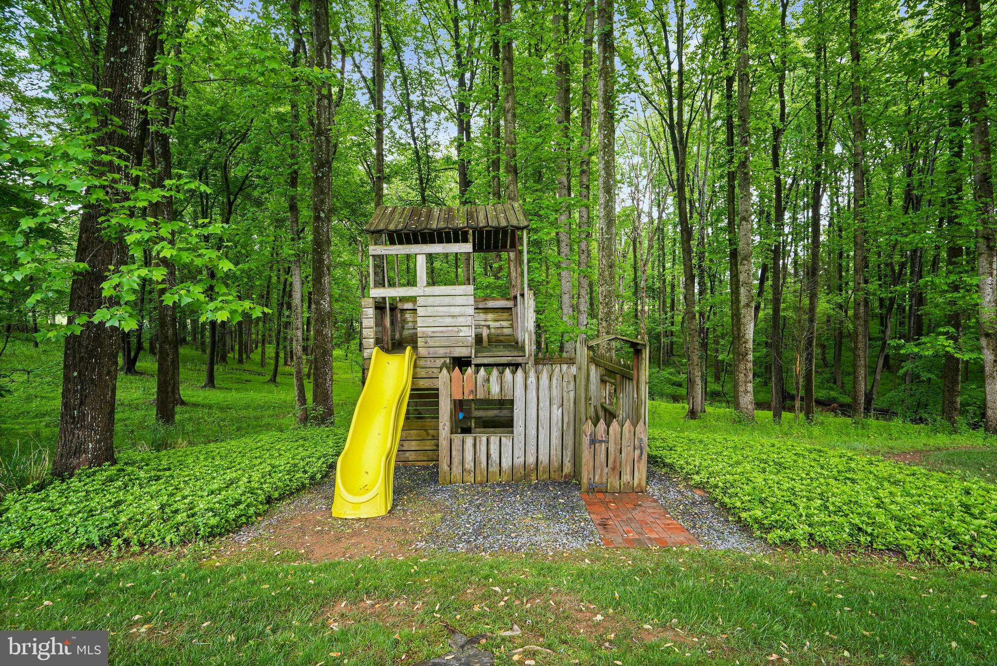 14900 Spring Meadows Dr