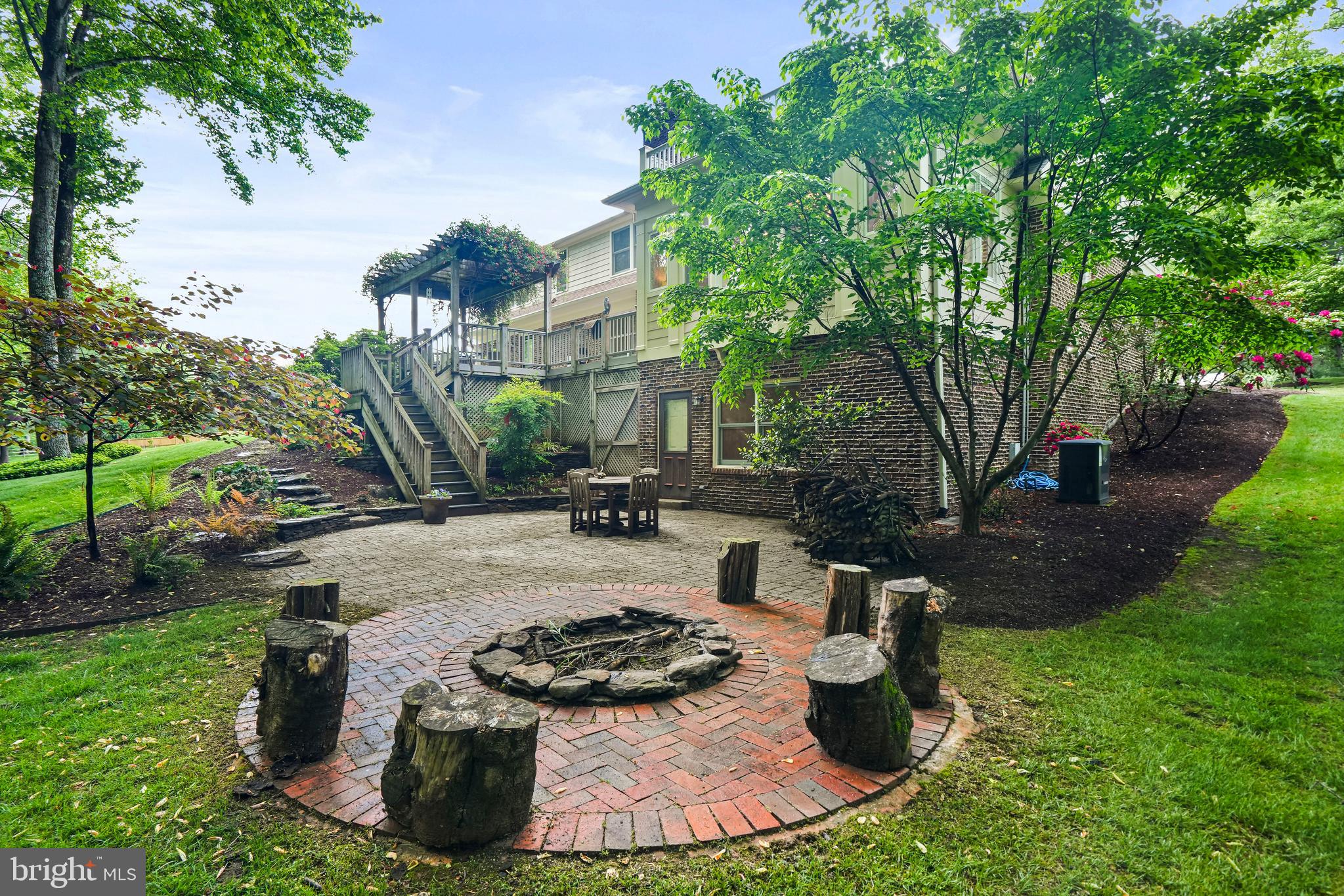 14900 Spring Meadows Dr