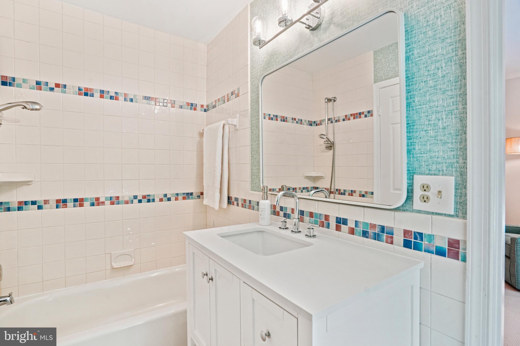 14900 Spring Meadows Dr