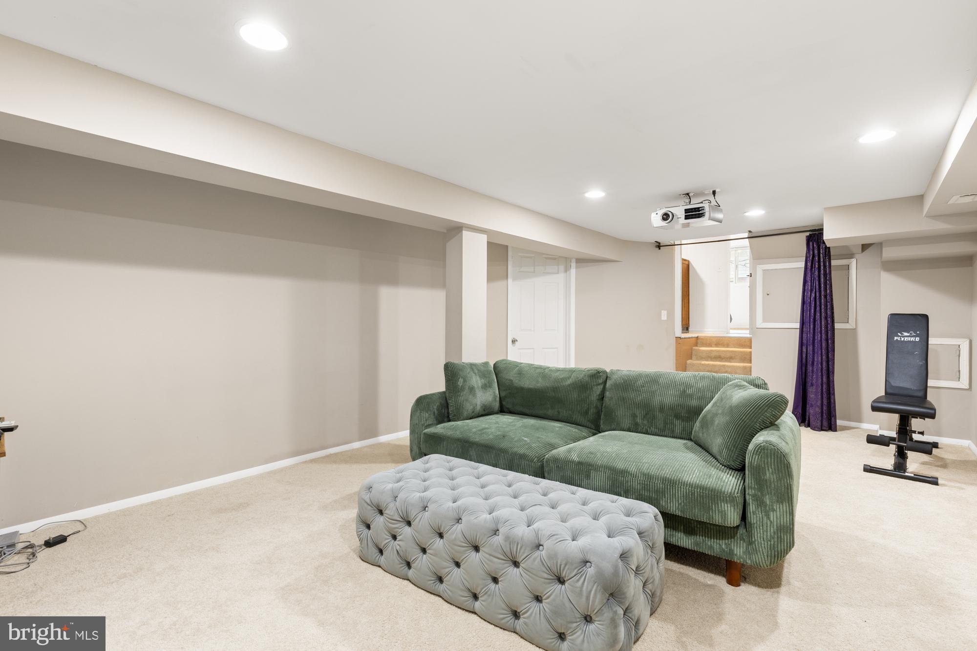 2407 Harmon Rd