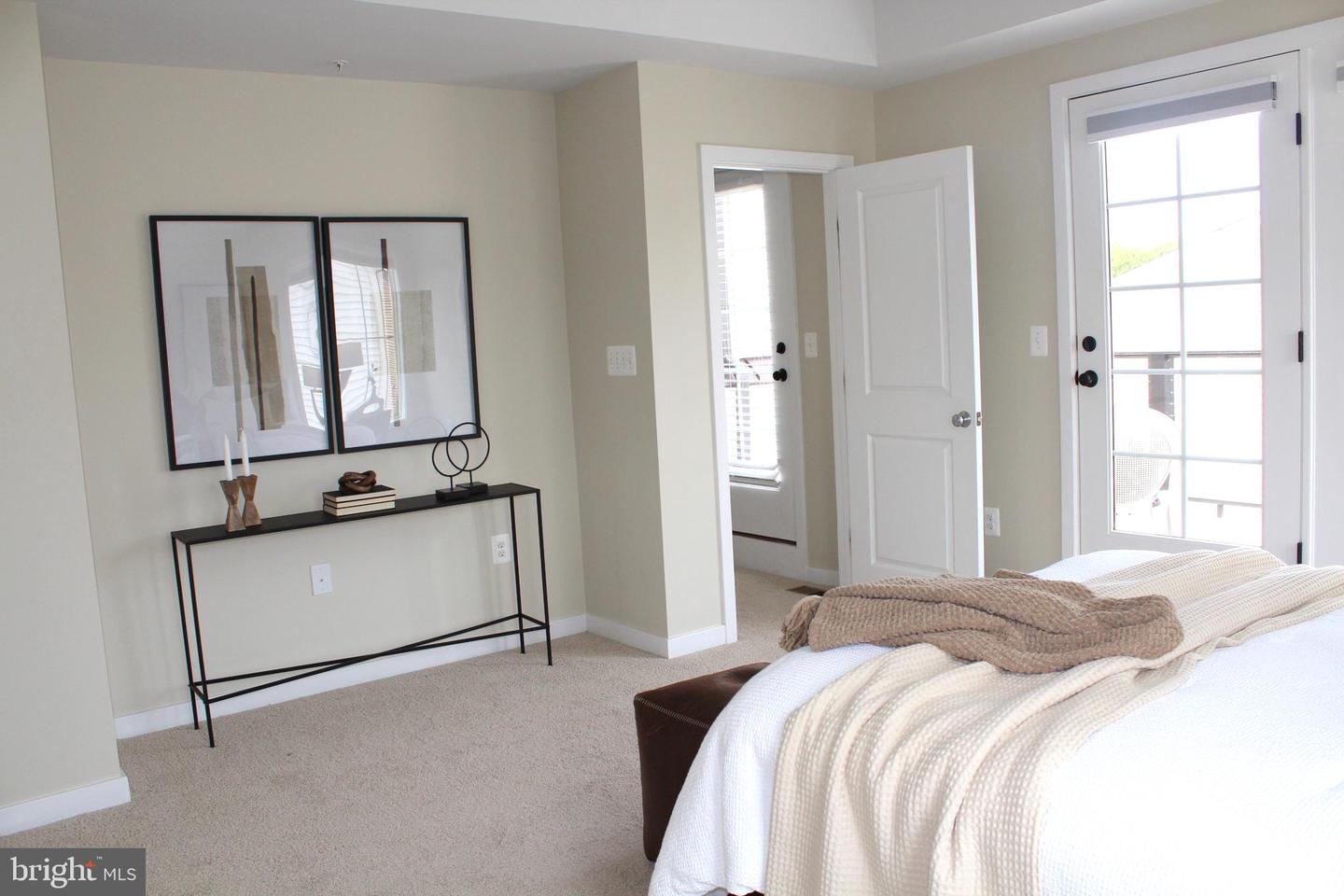2411 Auden Dr