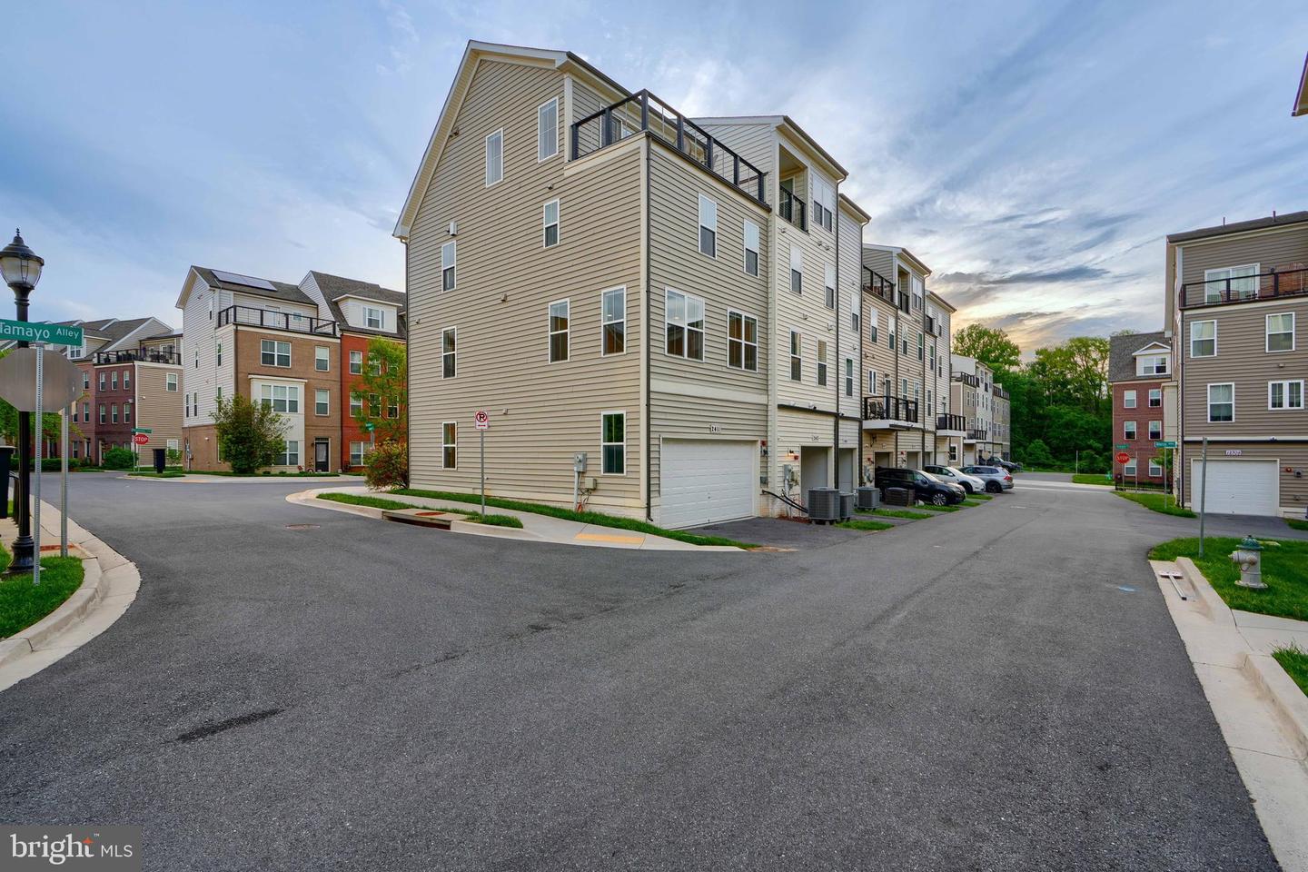 2411 Auden Dr