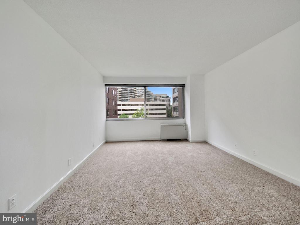 5500 FRIENDSHIP BOULEVARD 1217N