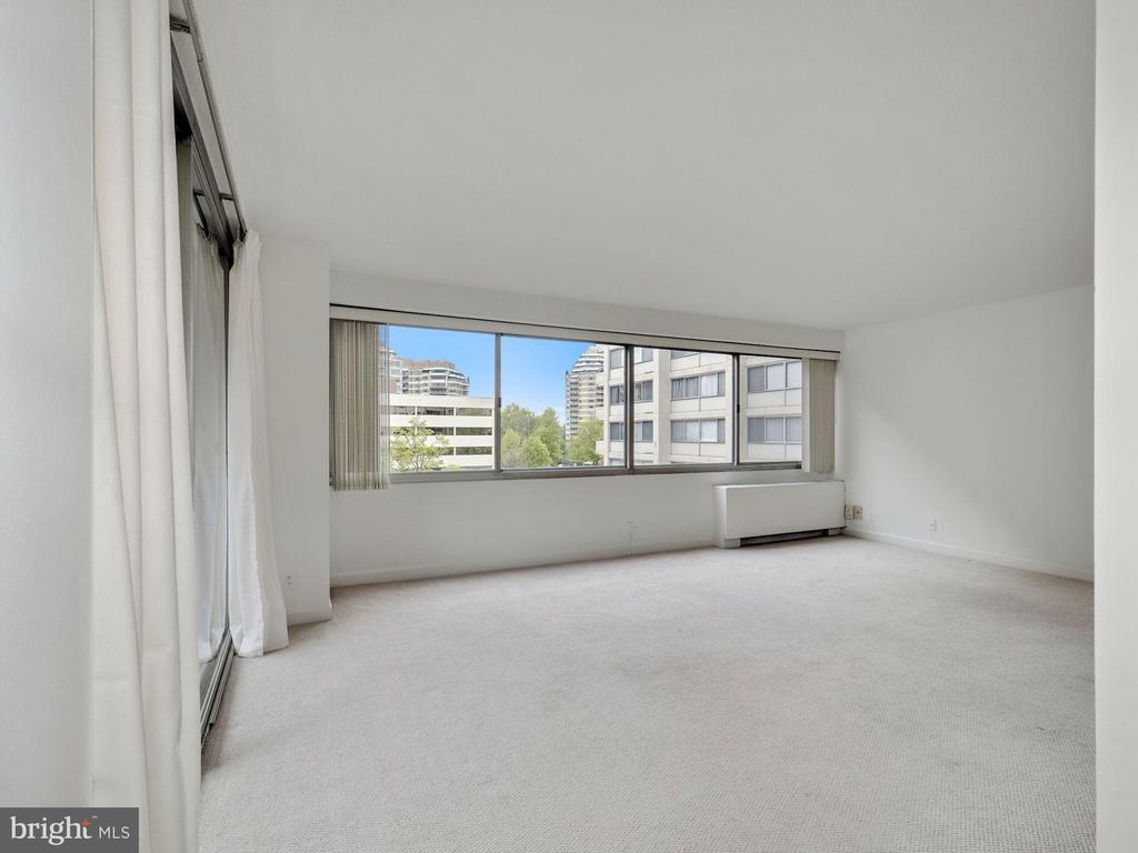 5500 FRIENDSHIP BOULEVARD 1217N