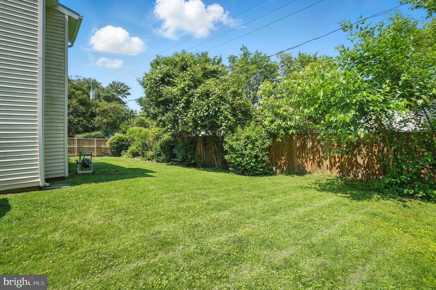 2512 Kitmore Ln