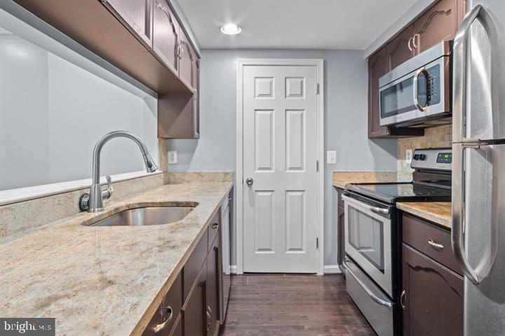 2903 S Woodley St #A