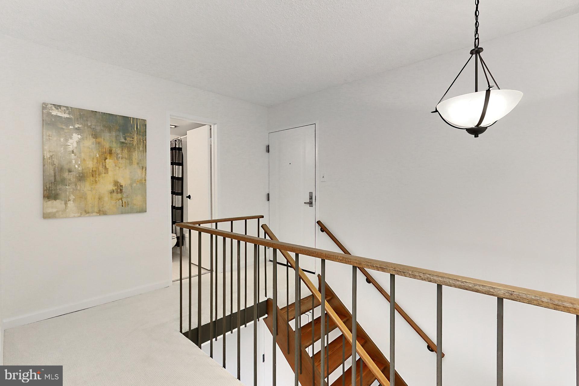 5300 Columbia Pike #902