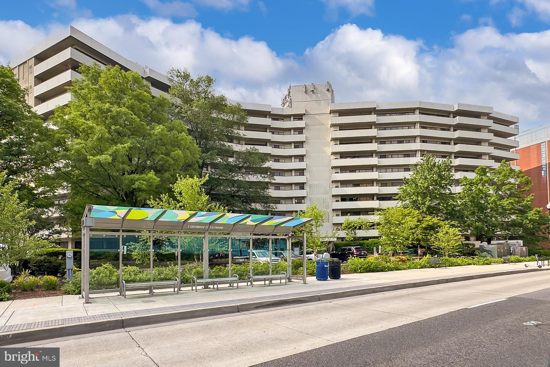 5300 Columbia Pike #902