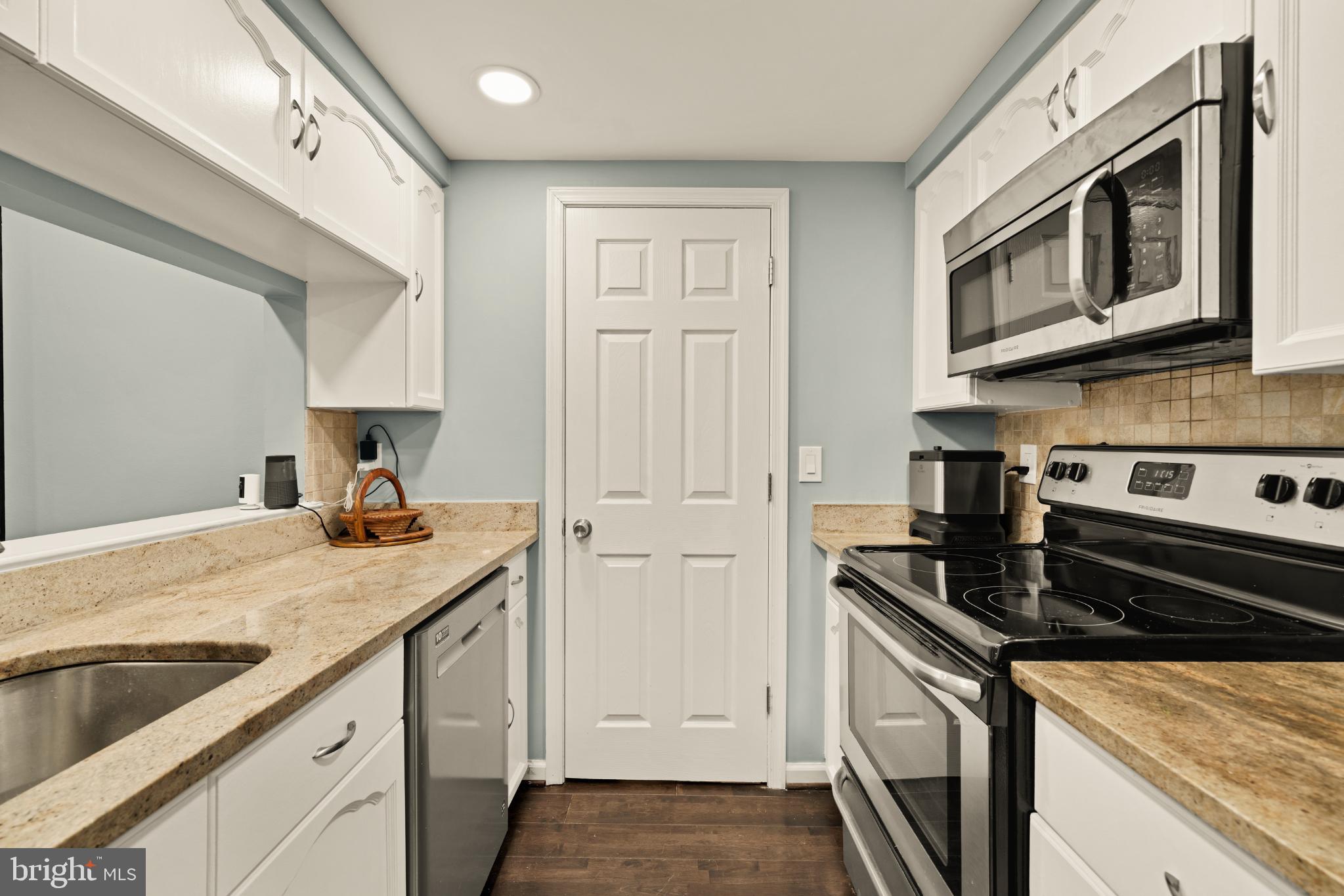 2903 S WOODLEY STREET A